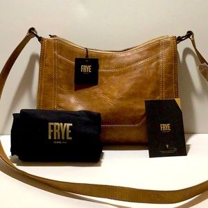 Frye Melissa Zip Crossbody Beige DB770